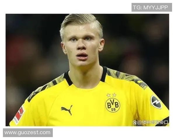 从贫困中崛起的足球天才如何逆袭成全球瞩目的明星球员