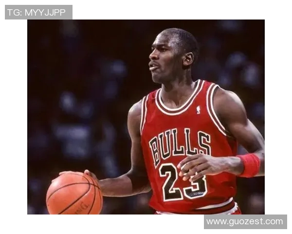 篮球明星进攻技术解析提升得分能力的关键技巧与战术运用